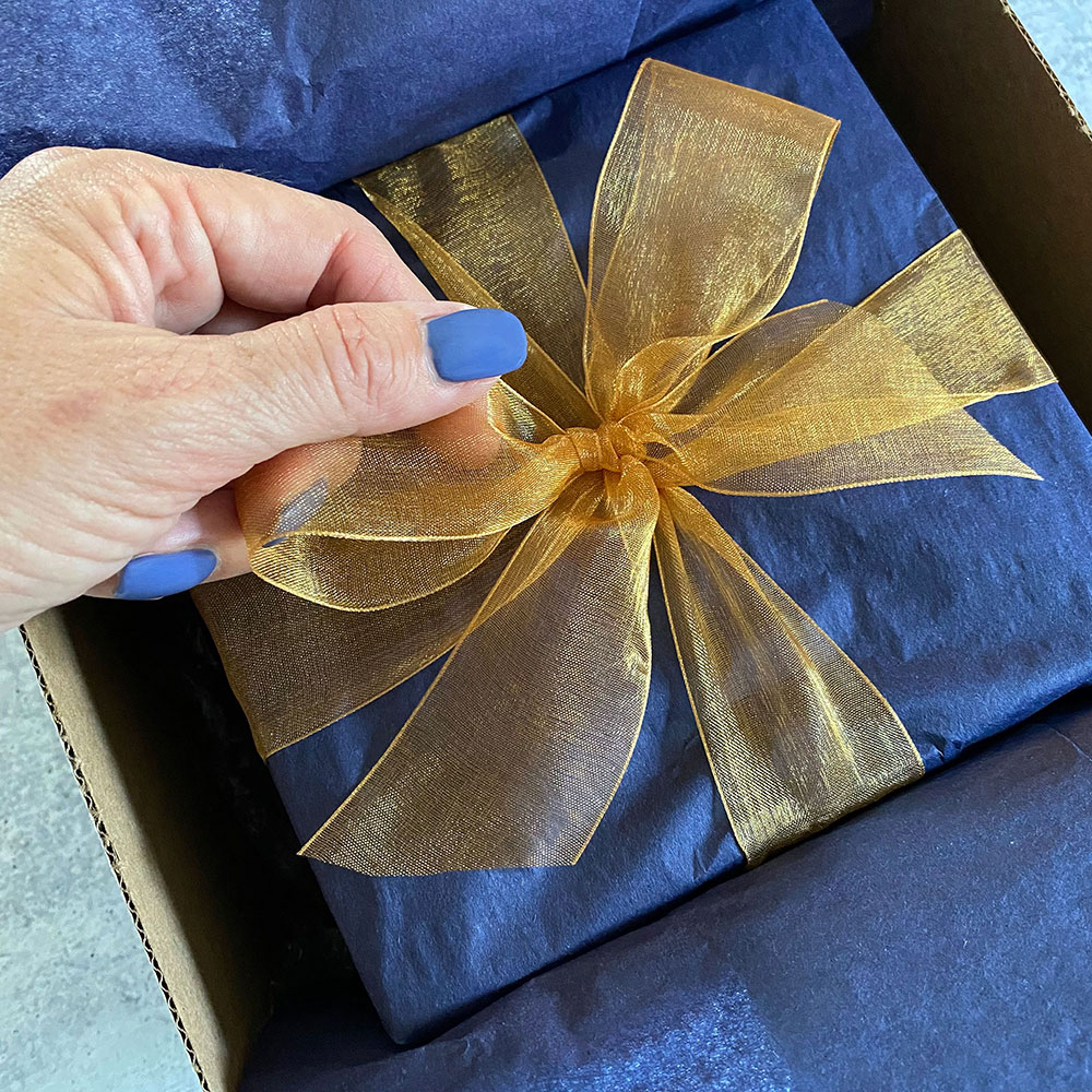 2MyHero classic gift wrap - a beautiful touch to a personalized gift.